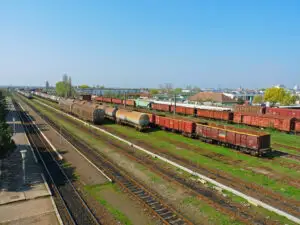 Privatizarea CFR Marfă a fost tot timpul în “adormire”. Acum, în 2-3 luni, se practic “pe genunchi”.