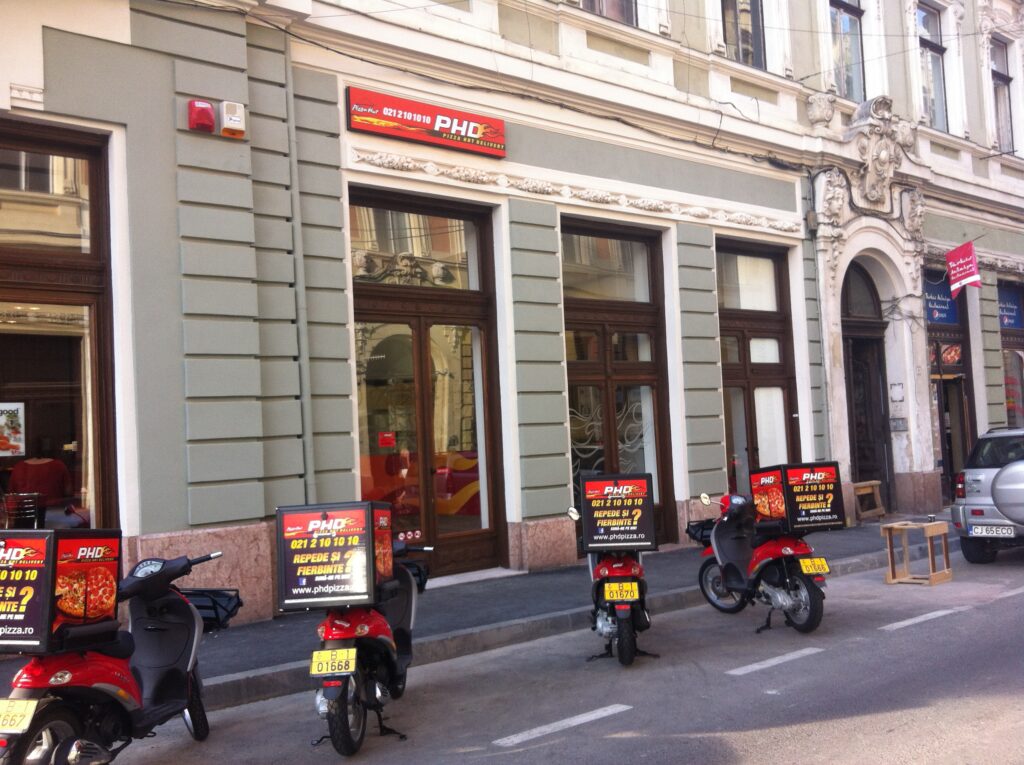 Pizza Hut Delivery se extinde în provincie. A doua unitate din afara Bucureştiului a fost deschisă la Cluj