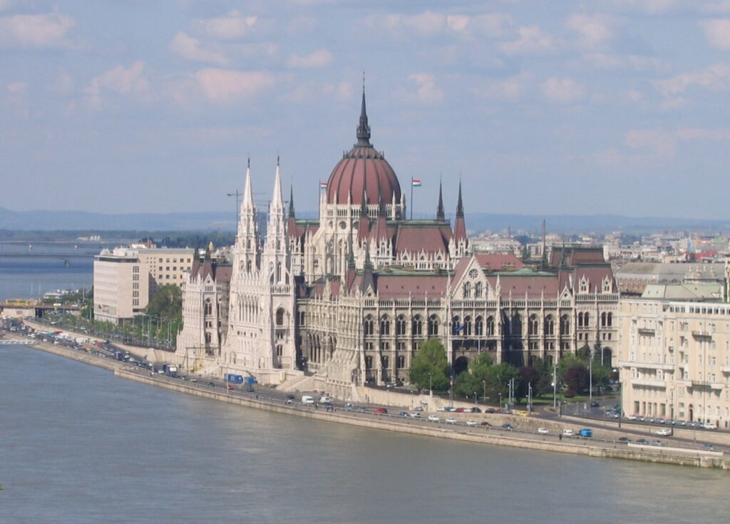 Ungaria se pregătește pentru o TVA record în UE: 27%