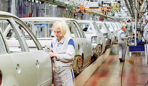 Volkswagen a oprit producţia modelului Passat. Află de ce