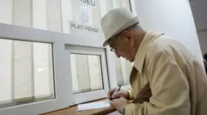 Veste importantă pentru români. Cine va ieși cu 10 ani mai devreme la pensie