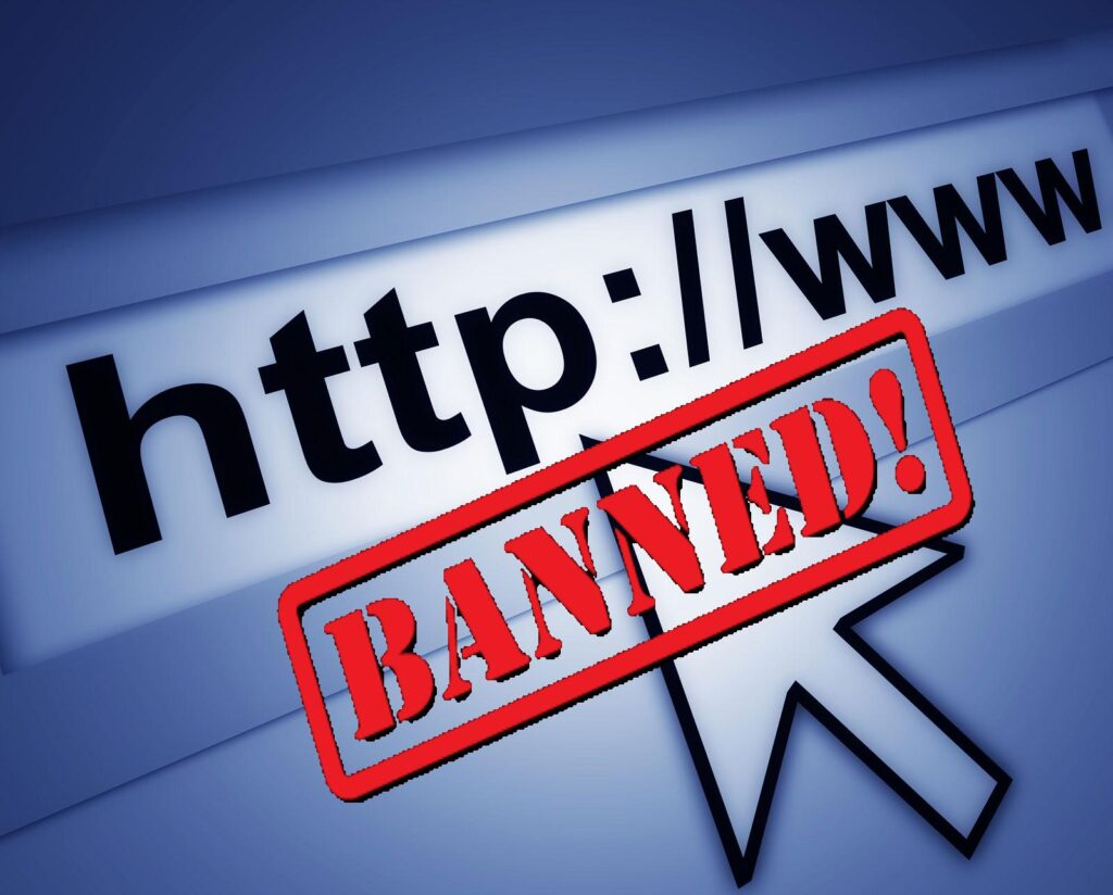 70 de site-uri au fost blocate în SUA
