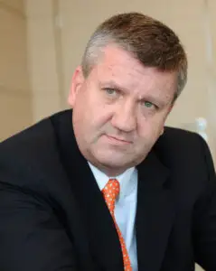 Peter Weiss pleacă de la şefia Bancpost. Vezi cine îl înlocuieşte