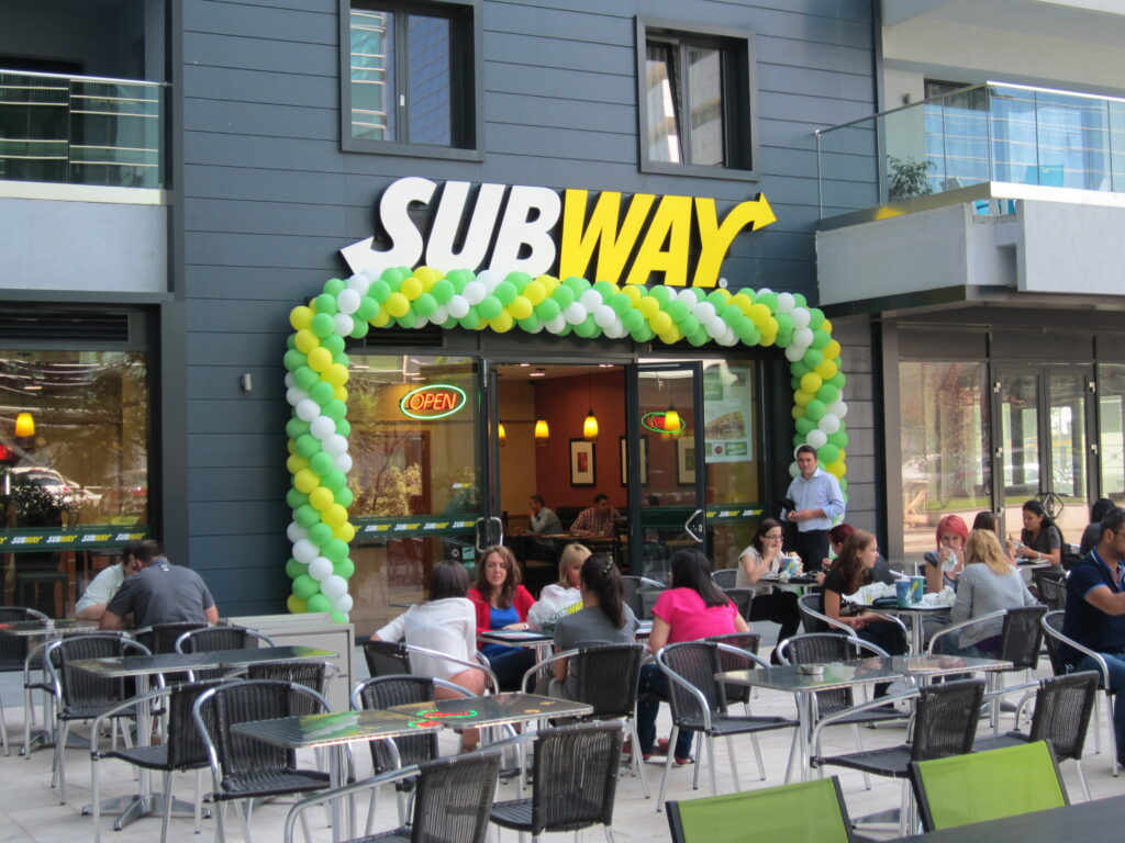 Subway a deschis al şaselea restaurant în ansamblul rezidenţial UpGround din Pipera