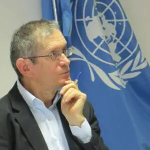 Se mută oraşul la sat, în România?