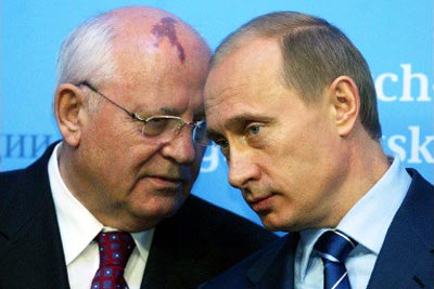 După 20 de ani de la demisie, Mihail Gorbaciov îl îndeamnă pe Vladimir Putin să plece de la putere „acum”
