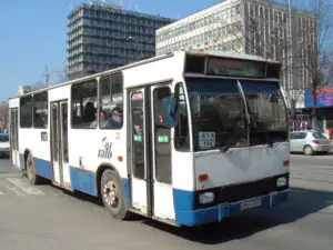 Transportatorii privaţi nu vor ca autobuzele RATB să circule în Ilfov