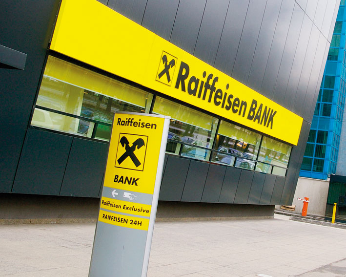 Raiffeisen Bank, desemnată cea mai bună bancă din România