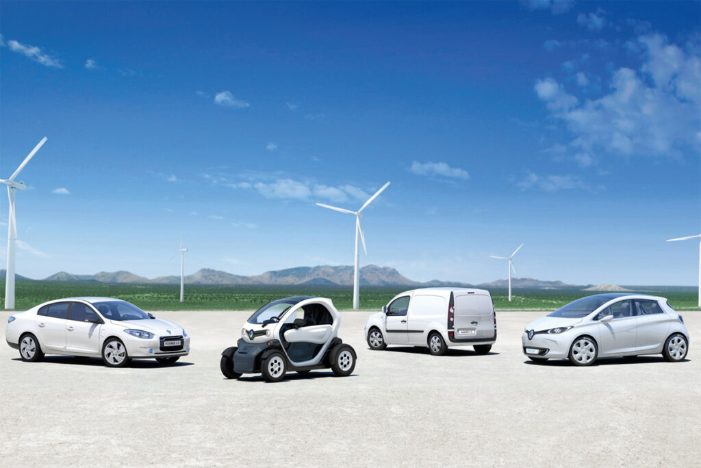 Alianţa Renault-Nissan a vândut 100.000 de vehicule electrice