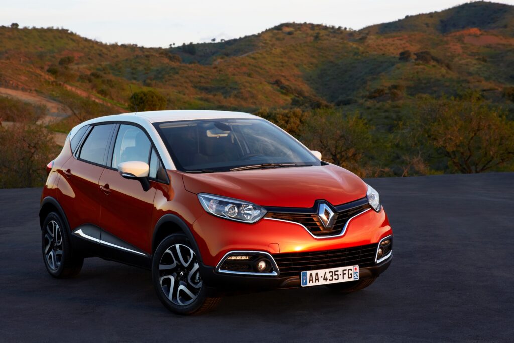 Renault a prezentat Captur, primul său ”crossover urban” I FOTO