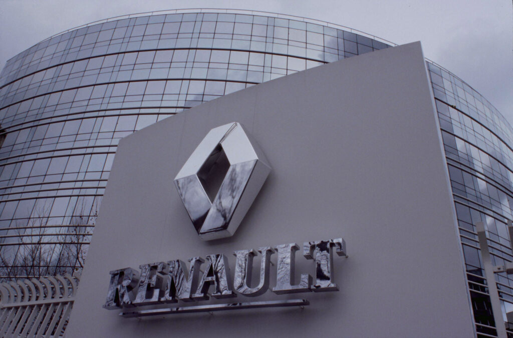 Renault investește 5,7 mld. Euro în uzinele europene