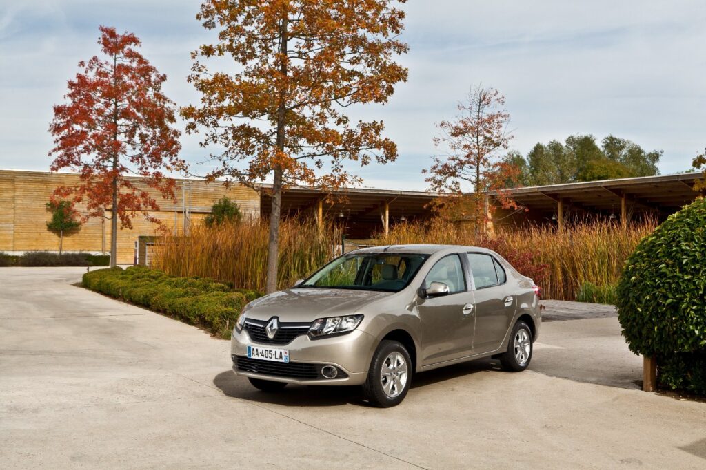 Renault țintește piețele emergente cu noile Symbol și Fluence