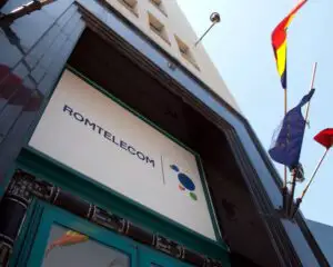 Romtelecom a înregistrat venituri mai mici cu 7% în trimestru doi