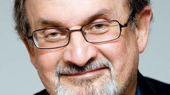 Recompensa pentru asasinarea scriitorului indian Salman Rushdie a urcat la 3,3 mil. dolari