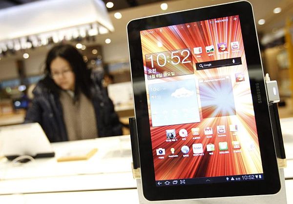 Samsung va utiliza un procesor Intel pentru noua tabletă Galaxy Tab 3