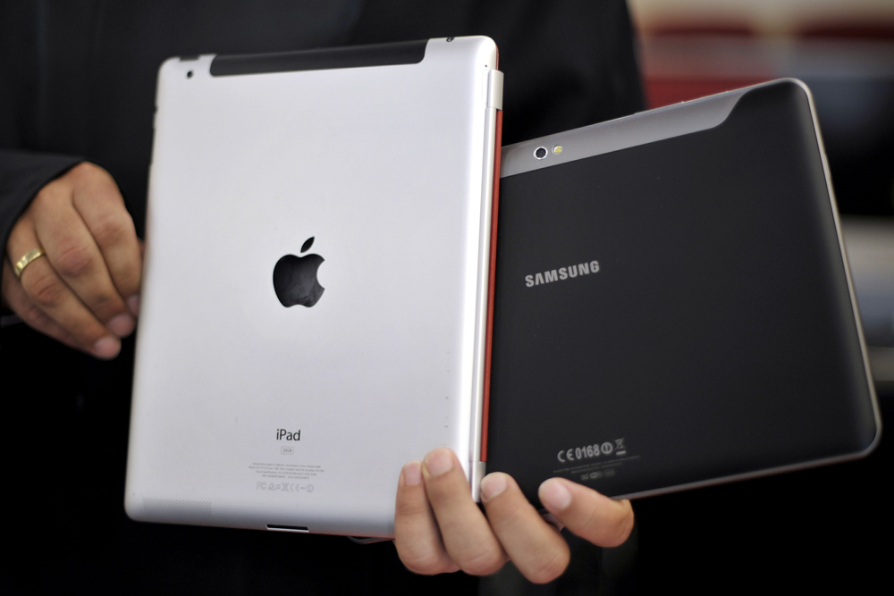 O nouă bătălie în războiul Samsung – Apple: tabletele