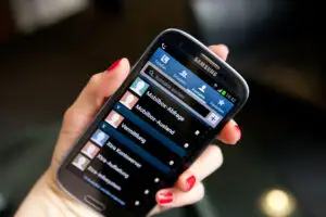 Terminalele de plată NFC la nivel global ar putea ajunge la 43,4 milioane de unităţi până în 2017