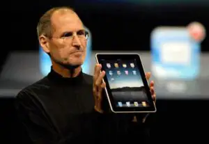 Steve Jobs, unul dintre cei mai prolifici inventatori. Află câte patente avea în comparaţie cu Bill Gates sau Larry Page