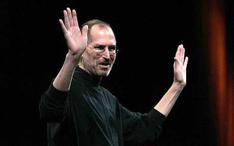 Steve Jobs și-a dat demisia din funcția de director executiv al Apple