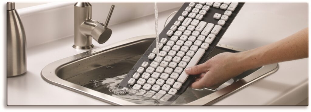 Logitech a lansat o tastatură lavabilă