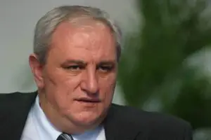 Managerii străini nu i-au adus profit lui Tender. Vulcan a avut pierderi de 4,6 mil. euro