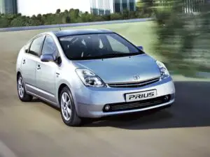 Toyota măsoară nivelul radiaţiilor la maşinile exportate din Japonia
