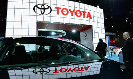 Toyota își securizează poziția de lider mondial în 2013