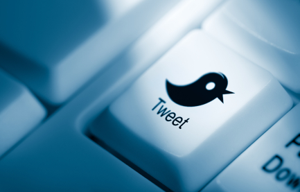 Campanie pe Twitter pentru majorarea salariilor