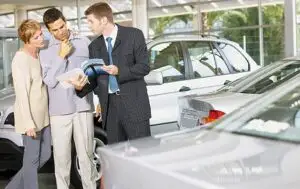 Piața auto în 2011, rezultat oficial: doar 81.709 autoturisme înmatriculate. Iată ce mai cumpără românii