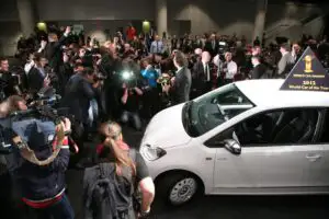 Volkswagen up! este World Car of the Year 2012