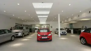 Cum arată cel mai scump centru auto din România