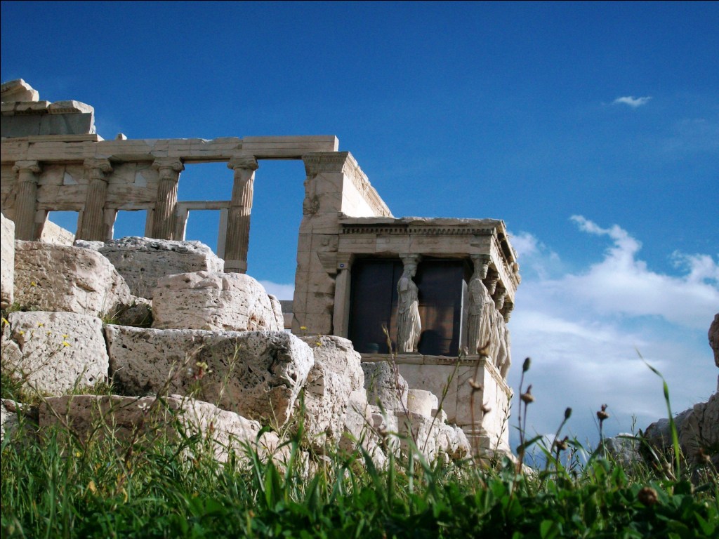 Grecii pun pe tavă insula Corfu ca să adune bani pentru datorii