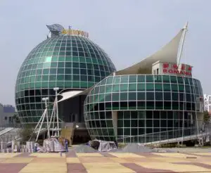 România la Expo Shanghai – populară, dar nu destul