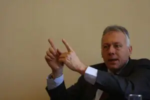 Ministrul mediului: Taxa auto nu se mai modifică până în 2013