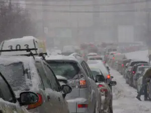 Transportatorii: Cine este interesat de afacerea cu anvelope de iarnă?