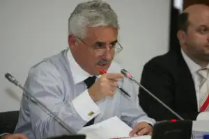 Sunt şanse mari ca OUG 50 să nu se mai aplice şi creditelor în derulare