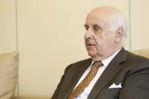 Şeful Bilderberg: În acest moment, România se descurcă mai bine decât America