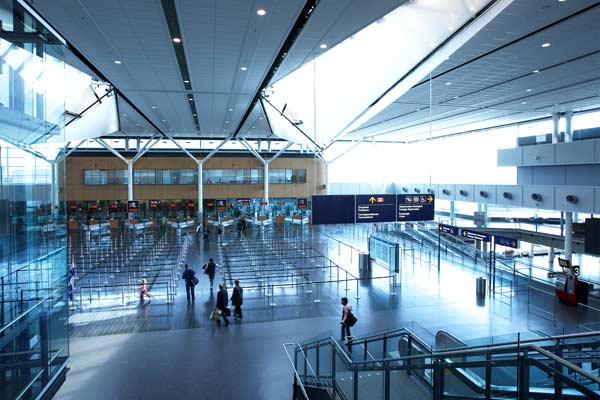 Aeroporturile se vor consulta cu companiile aeriene înainte să fixeze valoarea taxelor aeroportuare