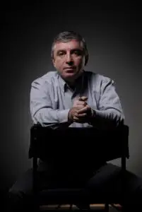 EXCLUSIV Şeful TVR, Alexandru Lăzescu: ”Depolitizăm Televiziunea Publică desfiinţând-o?”