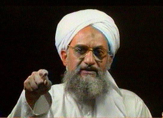 Liderul Al-Qaida îi inciă pe egipteni: “Duceţi revoluţia până la capăt”