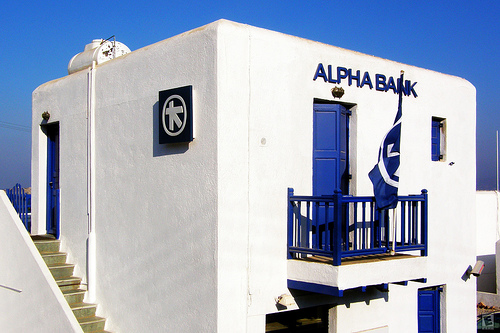 Alpha Bank a respins oferta de preluare făcută de National Bank of Greece