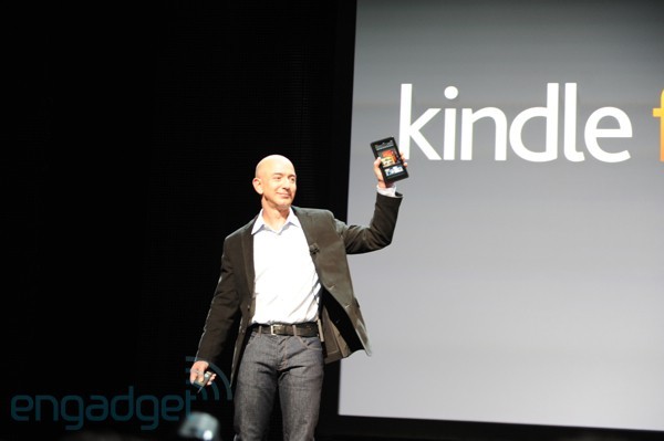 Amazon a lansat ucigaşul de iPad| VIDEO