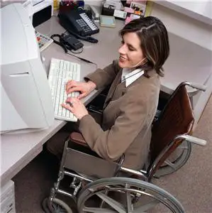 Două treimi din populaţia cu dizabilităţi întâmpină restricţii în câmpul muncii