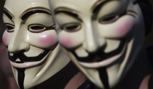 Anonymous este atacată de poliţia italiană