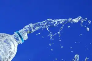 Creşterea populaţiei şi încălzirea climatică ameninţă resursele de apă potabilă