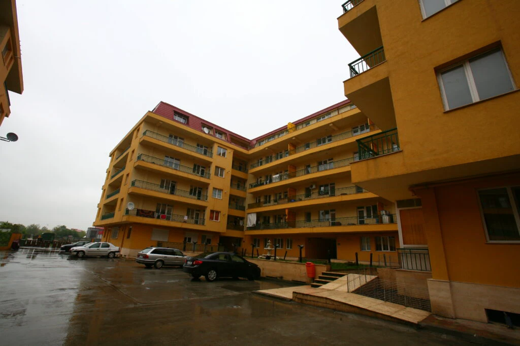 Studiu BCR: Ce tip de locuinţe caută românii