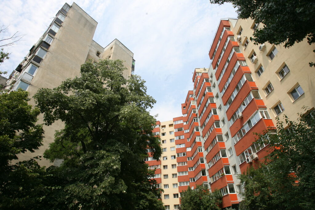 280 de locuinţe terminate în Bucureşti, în primul trimestru din 2011