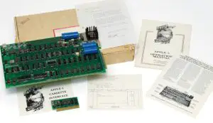 Primul computer Apple s-a vândut cu 174.000 de dolari