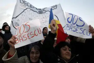 Aproximativ 4.000 de oameni s-au strâns la Arcul de Triumf din Capitală