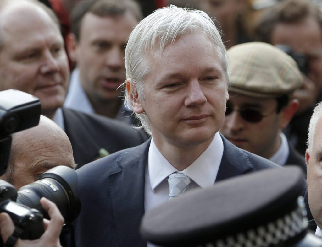 Lovitură pentru Julian Assange! Americanii au făcut anunțul